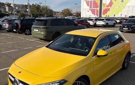 Mercedes-Benz A-Класс, 2019 год, 2 590 000 рублей, 2 фотография