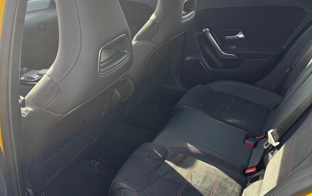 Mercedes-Benz A-Класс, 2019 год, 2 590 000 рублей, 9 фотография