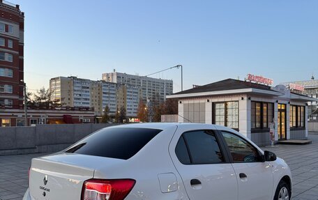 Renault Logan II, 2020 год, 880 000 рублей, 14 фотография