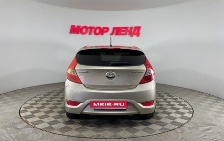 Hyundai Solaris II рестайлинг, 2011 год, 631 000 рублей, 5 фотография