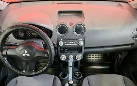 Mitsubishi Colt VI рестайлинг, 2006 год, 325 000 рублей, 9 фотография