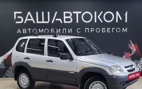 Chevrolet Niva I рестайлинг, 2011 год, 390 000 рублей, 3 фотография