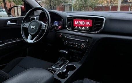 KIA Sportage IV рестайлинг, 2019 год, 2 200 000 рублей, 5 фотография