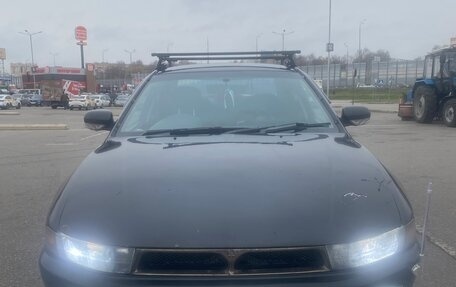 Mitsubishi Galant VIII, 1998 год, 135 000 рублей, 1 фотография