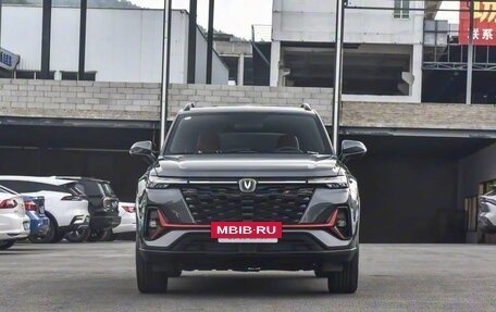 Changan CS35 Plus, 2024 год, 1 749 000 рублей, 2 фотография