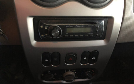 Renault Logan I, 2010 год, 350 000 рублей, 10 фотография