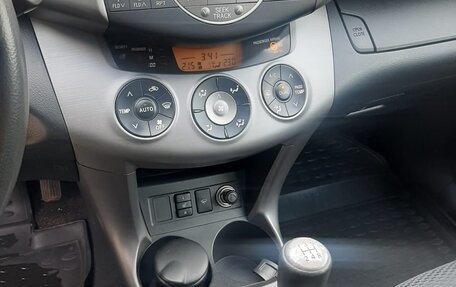 Toyota RAV4, 2007 год, 1 200 000 рублей, 14 фотография