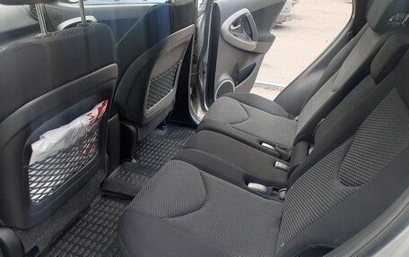 Toyota RAV4, 2007 год, 1 200 000 рублей, 21 фотография