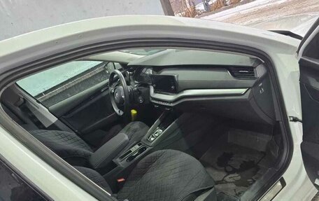 Skoda Octavia IV, 2021 год, 2 400 000 рублей, 4 фотография