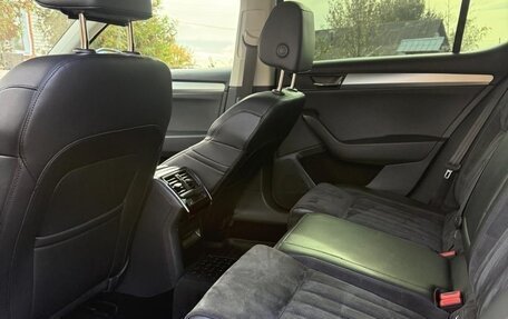 Skoda Superb III рестайлинг, 2017 год, 1 700 000 рублей, 11 фотография