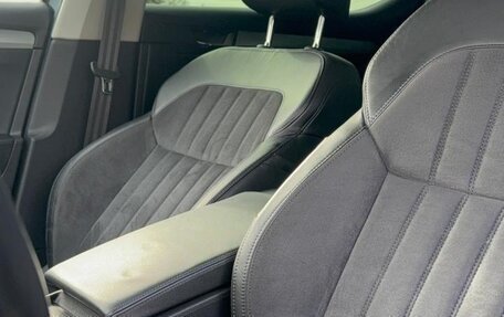 Skoda Superb III рестайлинг, 2017 год, 1 700 000 рублей, 12 фотография