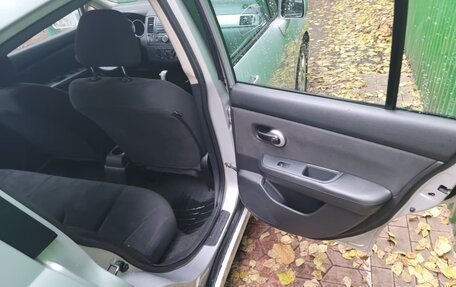 Nissan Tiida, 2007 год, 570 000 рублей, 23 фотография