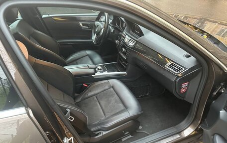 Mercedes-Benz E-Класс, 2013 год, 1 850 000 рублей, 12 фотография