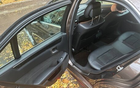 Mercedes-Benz E-Класс, 2013 год, 1 850 000 рублей, 18 фотография