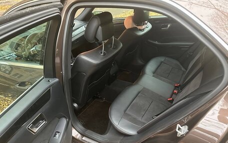 Mercedes-Benz E-Класс, 2013 год, 1 850 000 рублей, 17 фотография