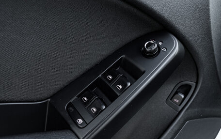 Audi A4, 2011 год, 1 275 000 рублей, 22 фотография