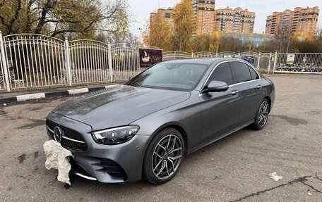 Mercedes-Benz E-Класс, 2020 год, 5 850 000 рублей, 2 фотография