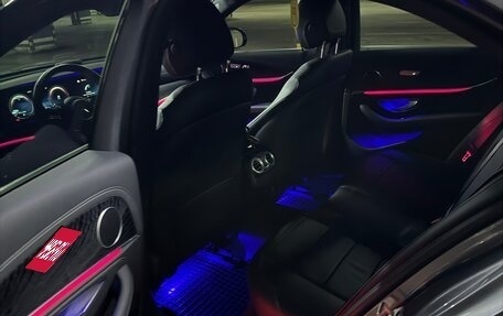 Mercedes-Benz E-Класс, 2020 год, 5 850 000 рублей, 13 фотография