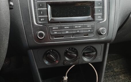 Volkswagen Polo VI (EU Market), 2013 год, 440 000 рублей, 4 фотография