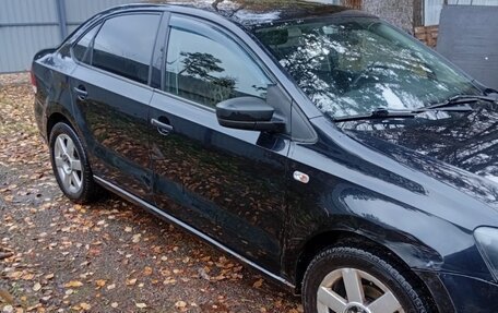 Volkswagen Polo VI (EU Market), 2013 год, 440 000 рублей, 2 фотография