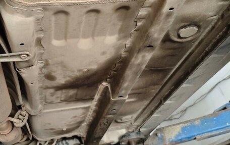 Toyota Ist II, 2002 год, 400 000 рублей, 6 фотография