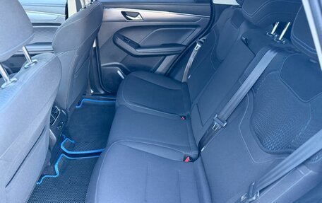 Haval Jolion, 2024 год, 1 850 000 рублей, 15 фотография