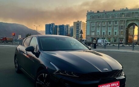 KIA K5, 2020 год, 3 200 000 рублей, 1 фотография