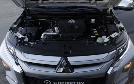 Mitsubishi L200 IV рестайлинг, 2021 год, 2 795 000 рублей, 6 фотография