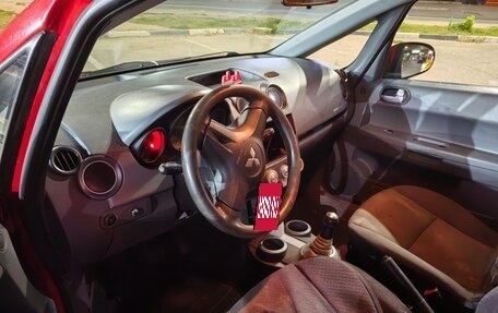 Mitsubishi Colt VI рестайлинг, 2006 год, 260 000 рублей, 6 фотография