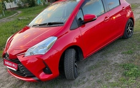 Toyota Vitz, 2019 год, 1 059 000 рублей, 2 фотография