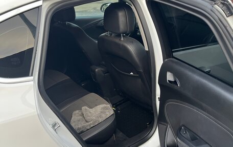 Opel Astra J, 2013 год, 895 000 рублей, 9 фотография