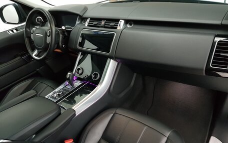 Land Rover Range Rover Sport II, 2018 год, 5 450 000 рублей, 25 фотография