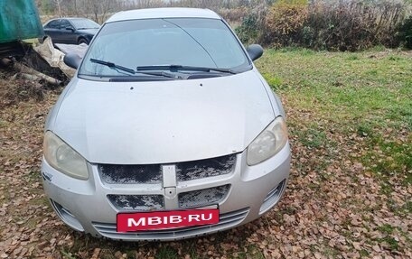 Dodge Stratus II, 2001 год, 230 000 рублей, 1 фотография