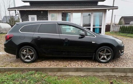 Opel Astra J, 2014 год, 1 080 000 рублей, 4 фотография