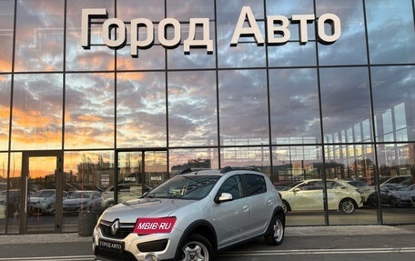 Renault Sandero II рестайлинг, 2016 год, 760 000 рублей, 1 фотография