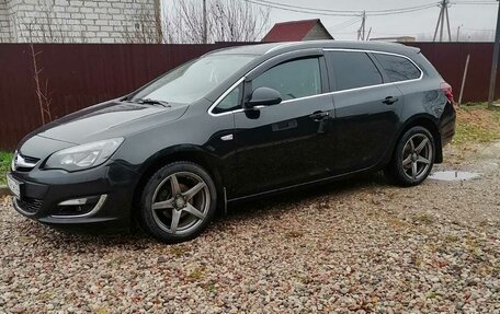 Opel Astra J, 2014 год, 1 080 000 рублей, 6 фотография