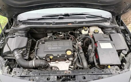 Opel Astra J, 2014 год, 1 080 000 рублей, 14 фотография