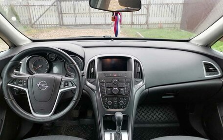 Opel Astra J, 2014 год, 1 080 000 рублей, 18 фотография