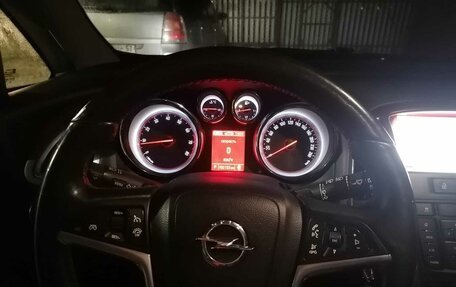 Opel Astra J, 2014 год, 1 080 000 рублей, 19 фотография