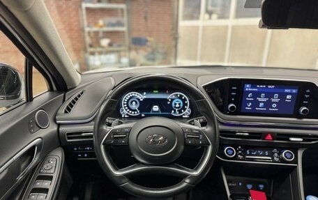 Hyundai Sonata VIII, 2022 год, 3 300 000 рублей, 13 фотография