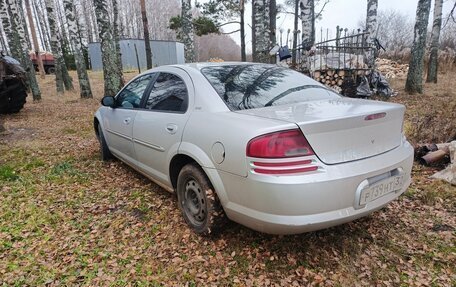 Dodge Stratus II, 2001 год, 230 000 рублей, 9 фотография