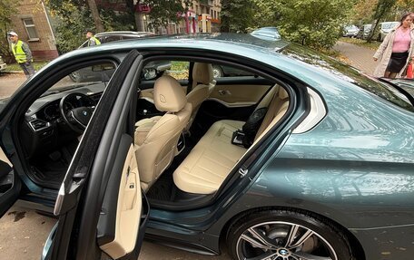 BMW 3 серия, 2021 год, 3 900 000 рублей, 9 фотография