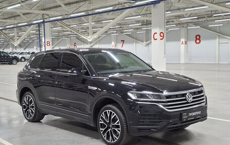 Volkswagen Touareg III, 2019 год, 4 999 000 рублей, 7 фотография