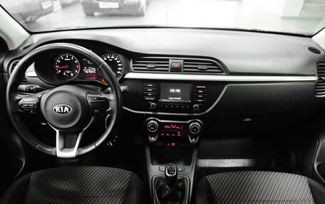 KIA Rio IV, 2018 год, 1 290 000 рублей, 17 фотография