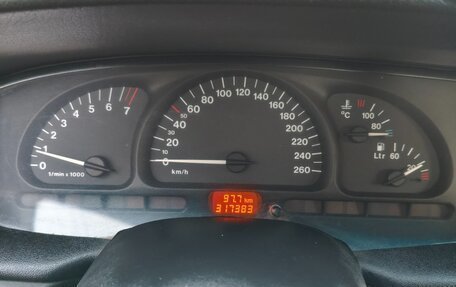 Opel Vectra B рестайлинг, 1998 год, 230 000 рублей, 11 фотография