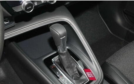 Honda Vezel, 2025 год, 2 400 000 рублей, 16 фотография