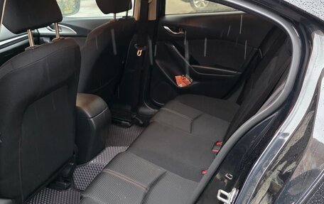 Mazda 3, 2018 год, 1 600 000 рублей, 6 фотография