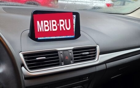 Mazda 3, 2018 год, 1 600 000 рублей, 10 фотография