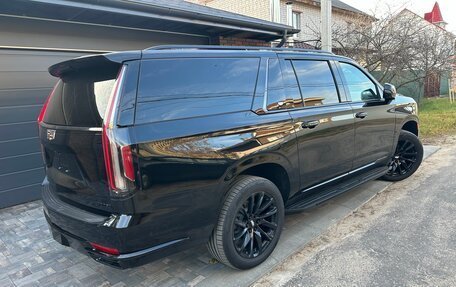 Cadillac Escalade V, 2021 год, 9 850 000 рублей, 3 фотография