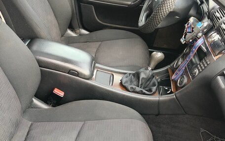 Mercedes-Benz C-Класс, 2004 год, 810 000 рублей, 8 фотография